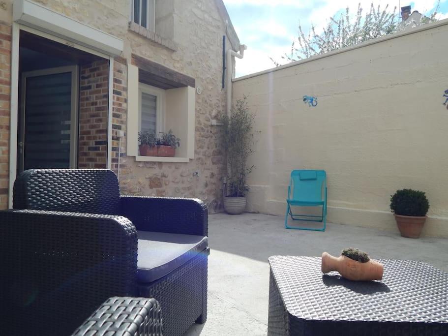 L'Etonnante Villa Margny-les-Compiegne Exterior foto